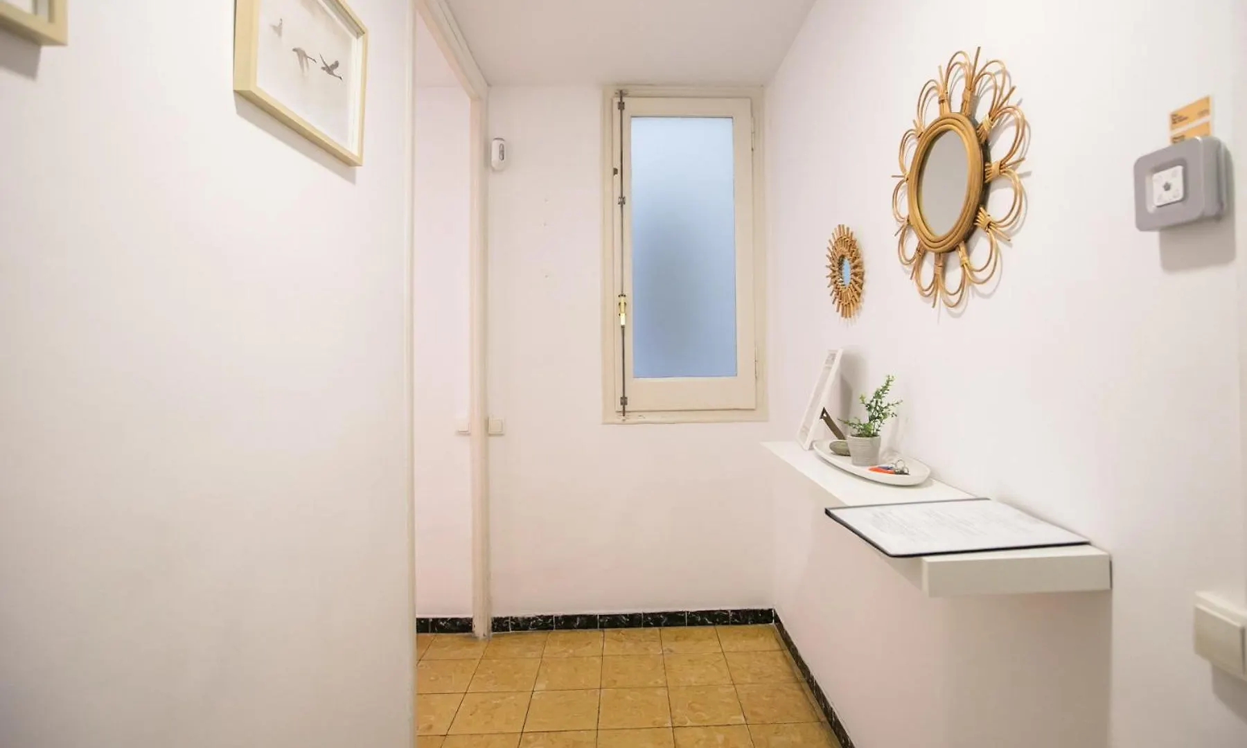 31Abpar1110 - Apartment In Paralelo Barcelone